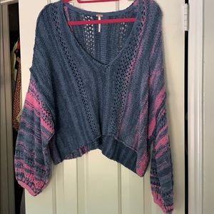 Oversized crop sweater